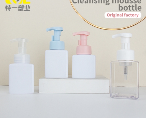 pet cleansing mousse bottle