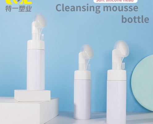 cleansing mousse bottle